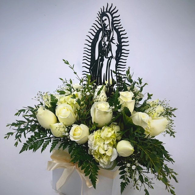 ARREGLO DE FLORES "ABRAZO FLORAL"