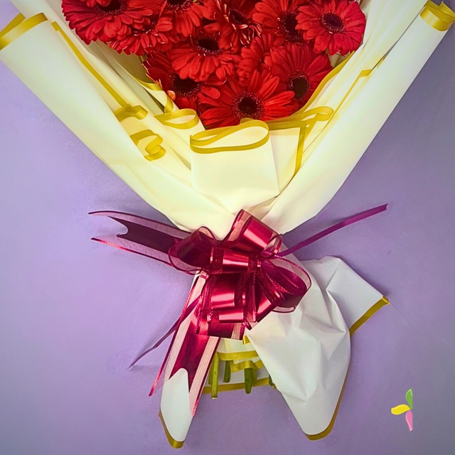 Ramo corazón de 36 Gerberas