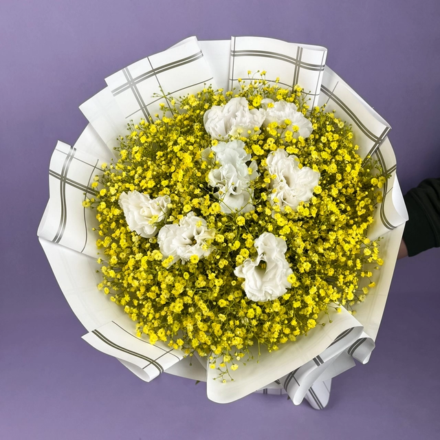 Lisianthus con baby Amarilla