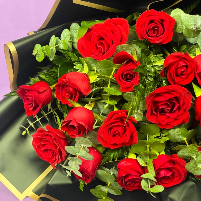 24 Rosas Romanticas