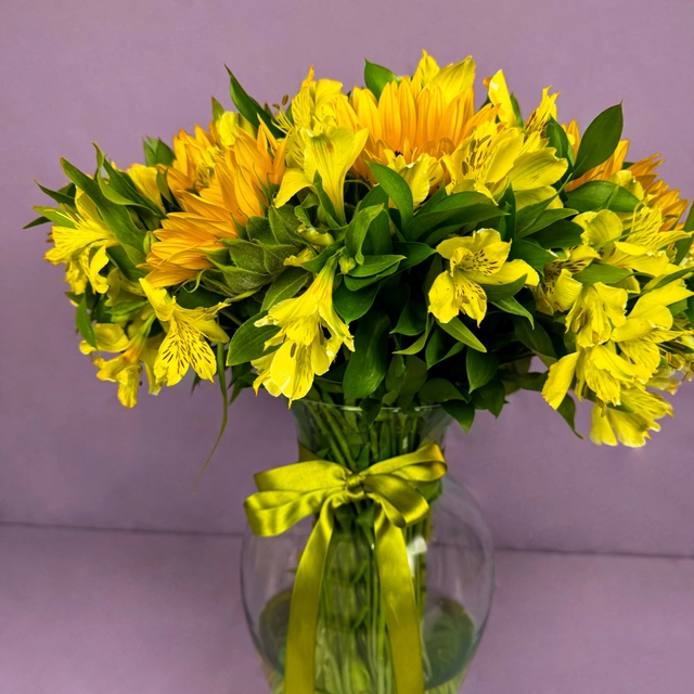 10 Girasoles y alstroemelia