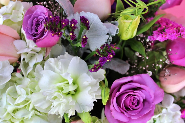 Aniversario en Tonos Rosas con 36 rosas