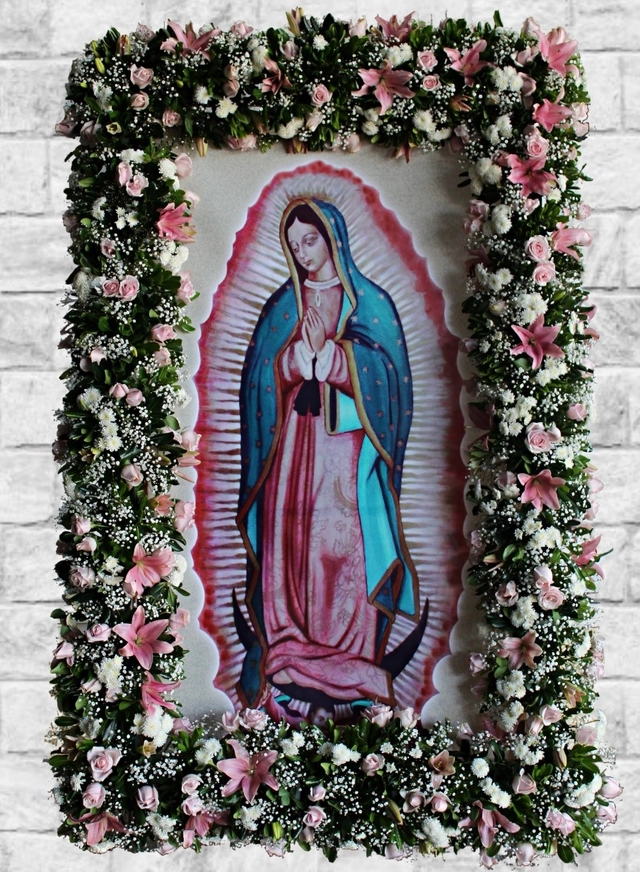 Marco con Lilis y Rosas