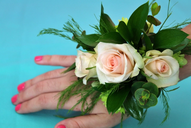 Pulsera de Novia con Rosas Porceline y Horten