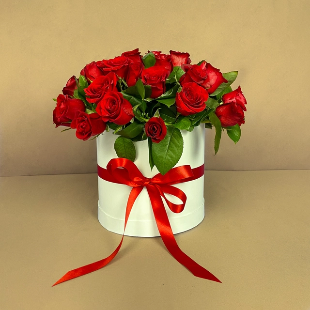 Box "Amor, Amor" de 48 Rosas