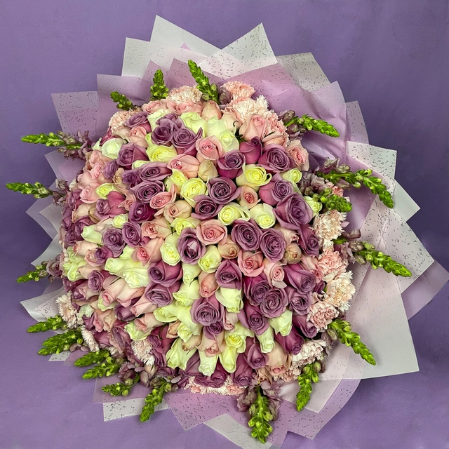 Ramo Rapunzel de 200 Rosas