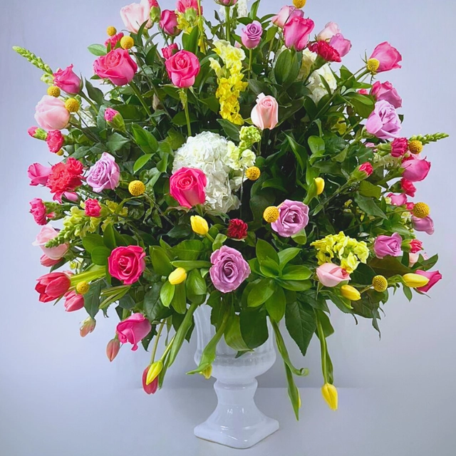 Canasta Jumbo con Rosas y Hortensias